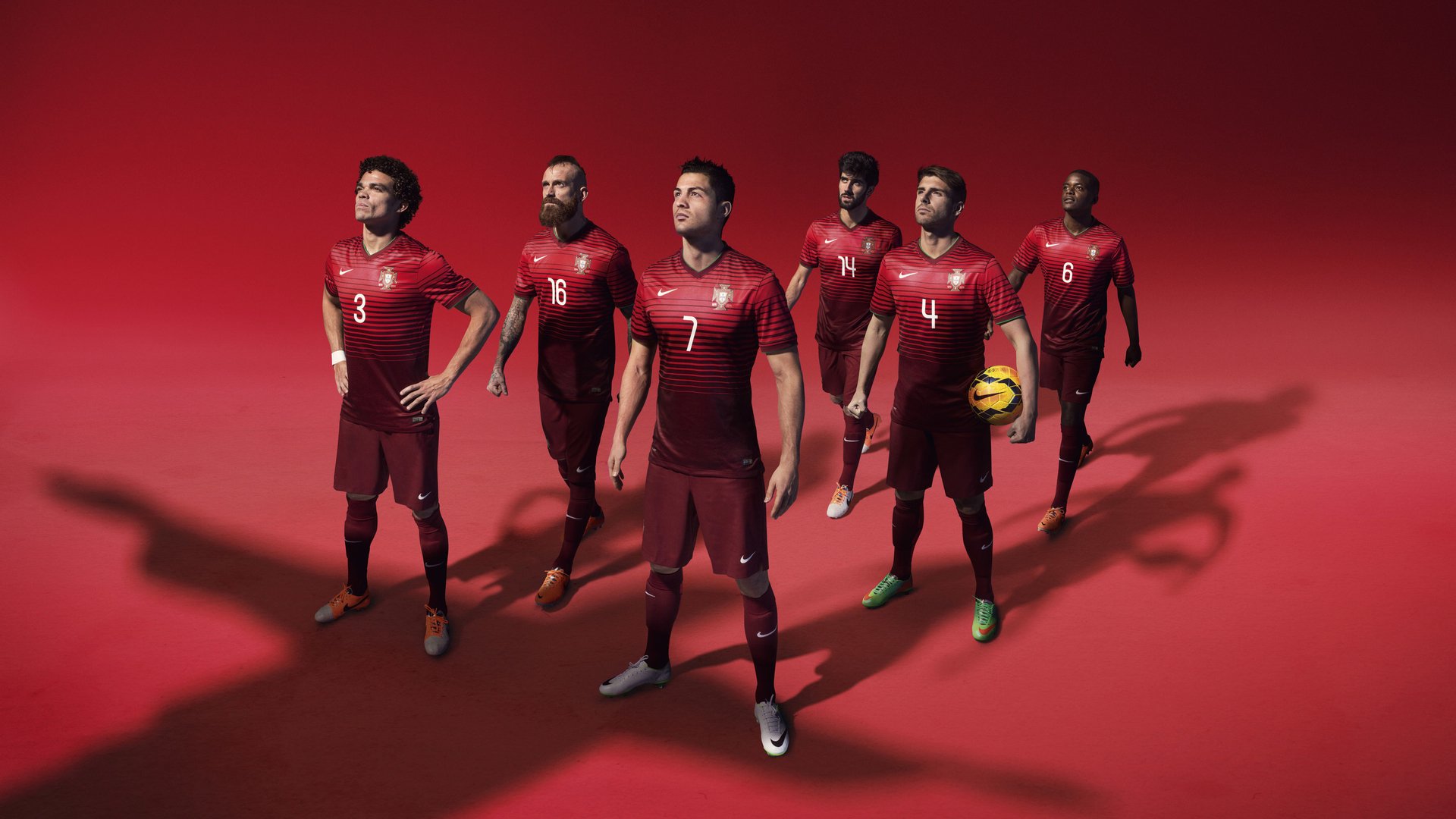 足球场馆建设全面提速满足城市发展需求，足球场建设实施方案